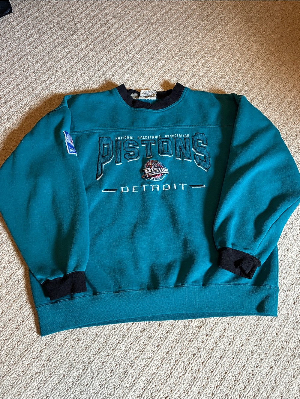 Lee Detroit Pistons Teal Crewneck Sweater